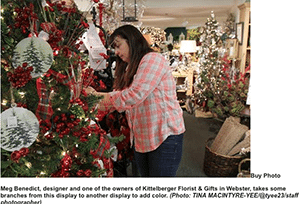 Strong Visual Merchandising Lands N.Y. Florist Holiday Press
