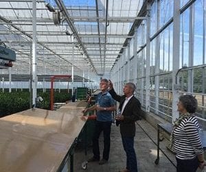 Congressman Pays Visit to Oregon Flower Farm