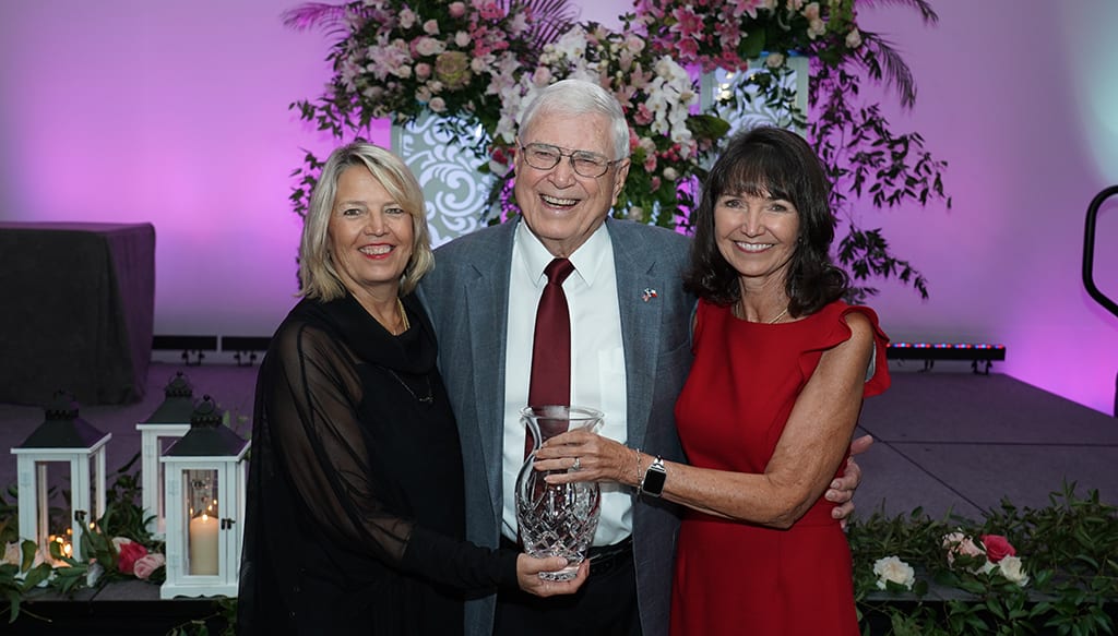 SAF Inducts Texas Couple into Floriculture Hall of Fame