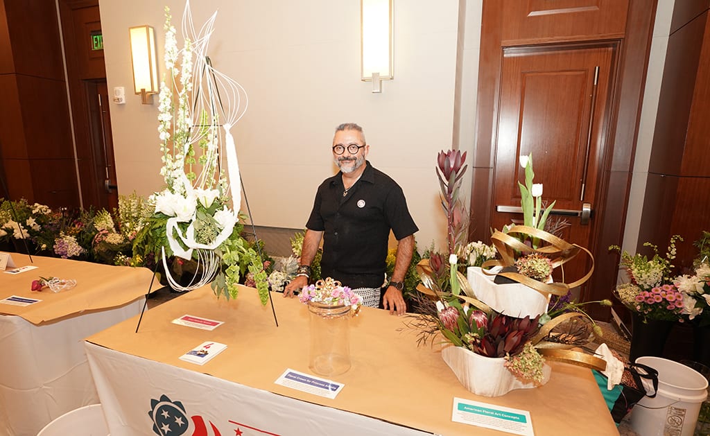 Canadian Florist Lays Claim to Sylvia Cup in Pirate-Themed Competition